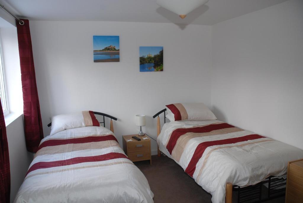 4T4 Bed And Breakfast อัล์นวิก ห้อง รูปภาพ